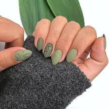 Manicure hybrydowy